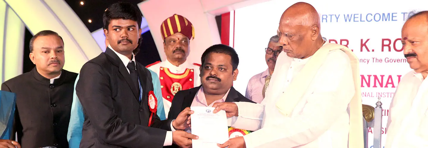 Chennais Amirta — Scholarship